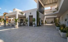 Finikounda Hotel